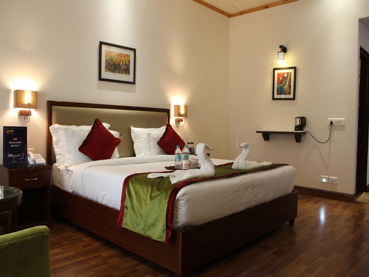 Oyo 2531 Hotel Una Comfort Misty Oak Nainital Kültér fotó