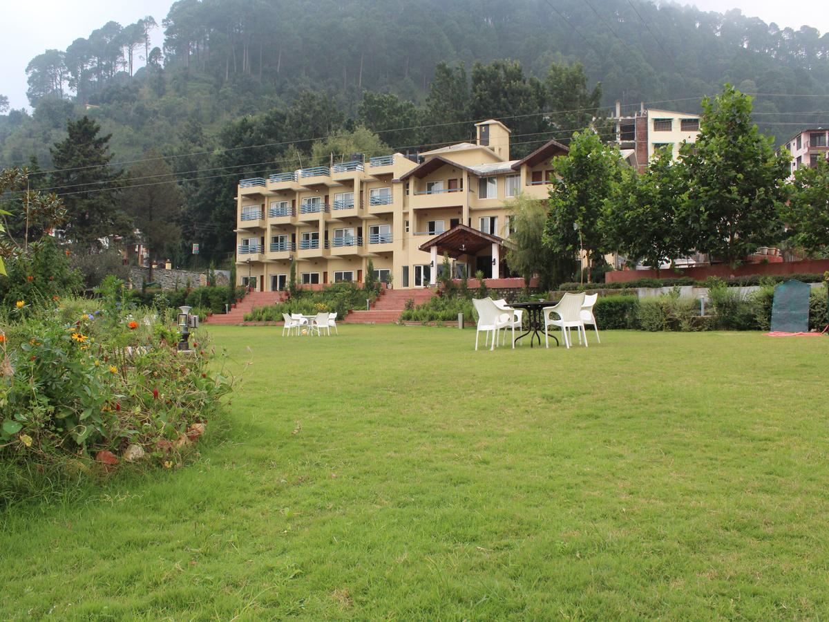 Oyo 2531 Hotel Una Comfort Misty Oak Nainital Kültér fotó